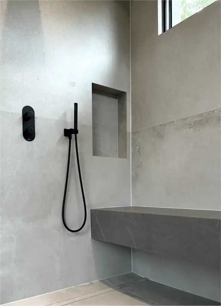 Farnsworth Dr, North York